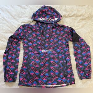 Columbia women’s Multicolor Geometric windbreaker M